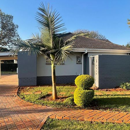 The Hawks Bed And Breakfast Harare Kültér fotó