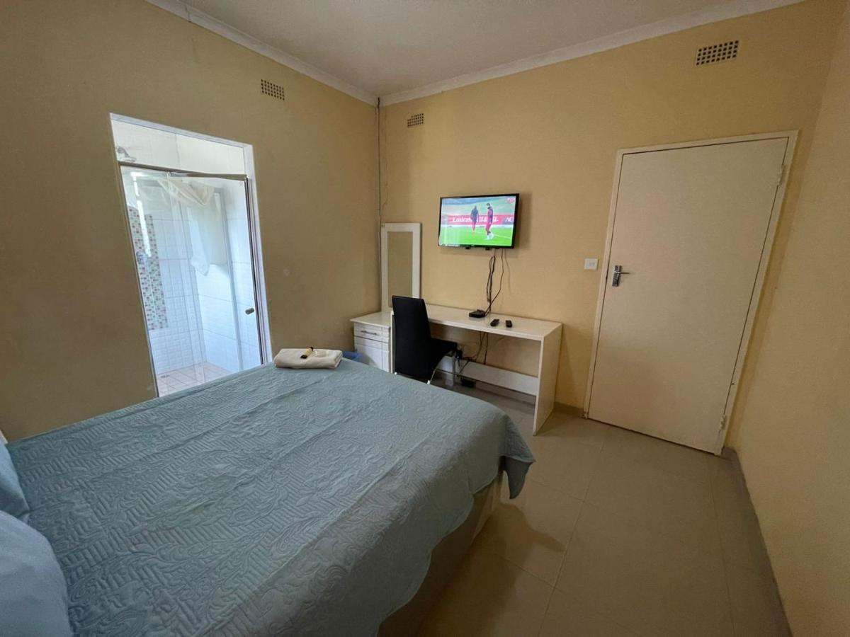 The Hawks Bed And Breakfast Harare Kültér fotó